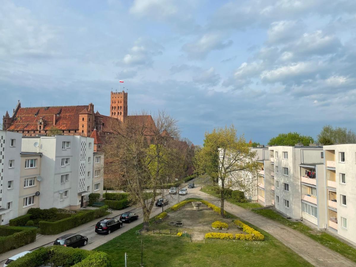 말보르크 Apartament Z Widokiem Na Zamek Sm 아파트 외부 사진
